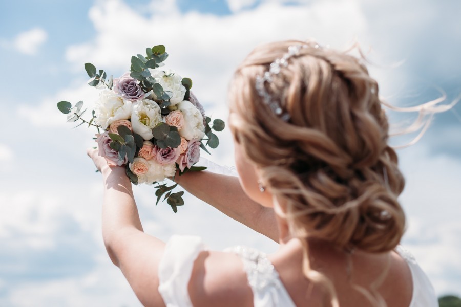 Coiffure et thème de mariage : L'harmonie est essentielle