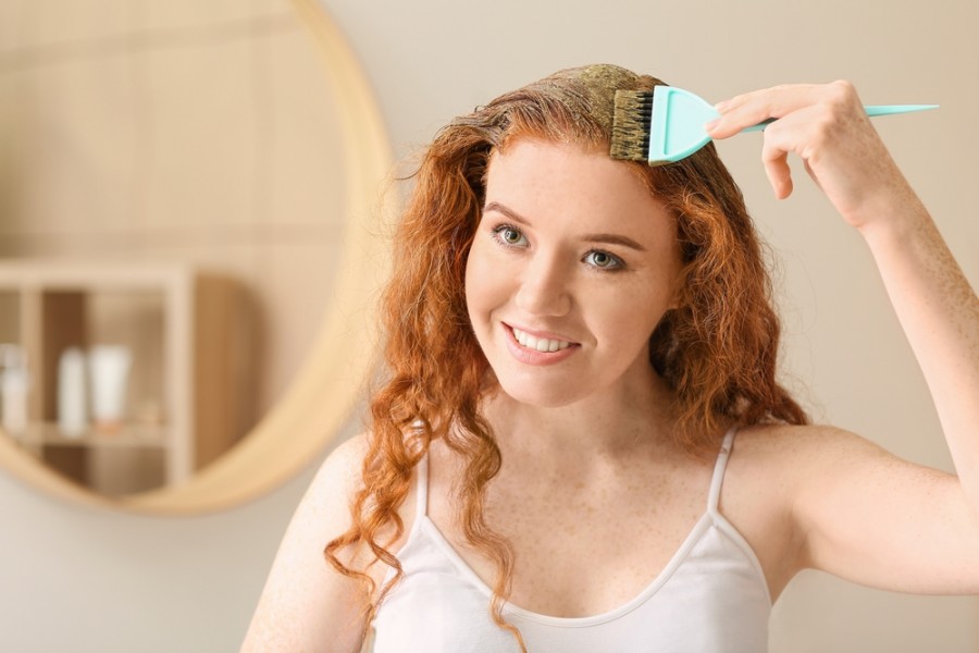 Henné neutre bienfaits : un soin idéal pour les cheveux 